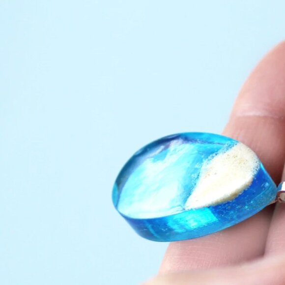 One of a kind beach sand necklace ocean pendant handmade w/Caribbean beach sand - Picture 3 of 4